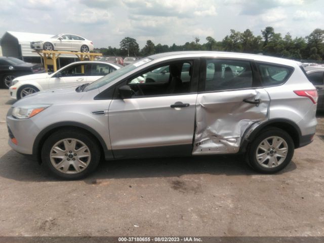 1FMCU0F77FUC13255 Ford ESCAPE S