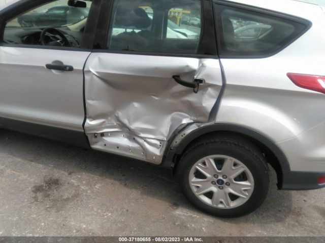 1FMCU0F77FUC13255 Ford ESCAPE S