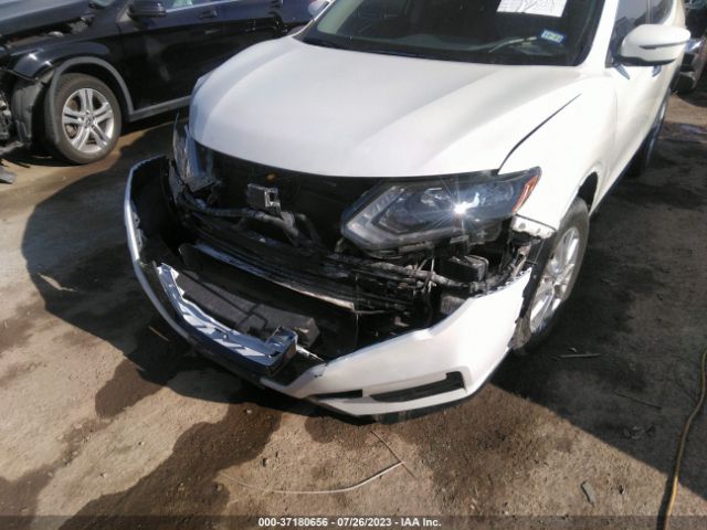 5N1AT2MT3JC850874 Nissan ROGUE SV
