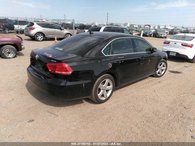 1VWBS7A30FC058635 Volkswagen Passat 1.8t Se