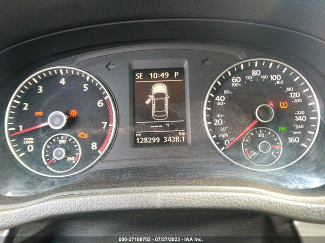 1VWBS7A30FC058635 Volkswagen Passat 1.8t Se