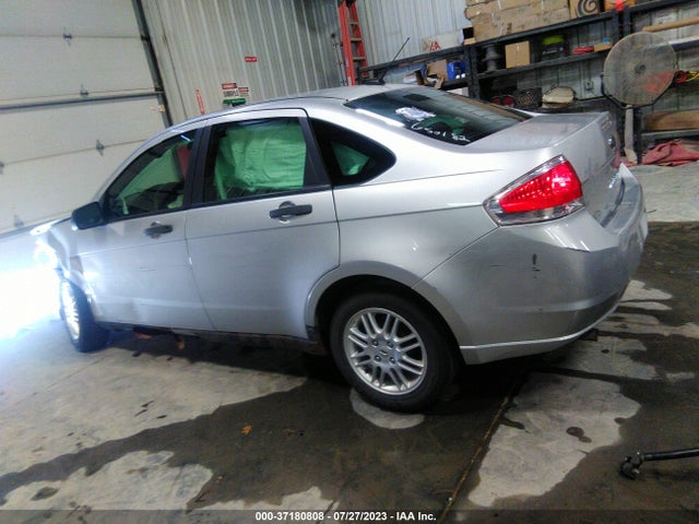 2011 FORD FOCUS VIN: 1FAHP3FN9BW198392