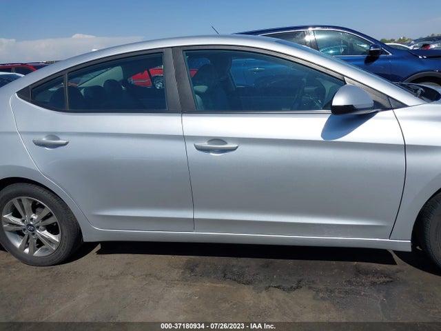 Hyundai ELANTRA SE 2017 5NPD84LF2HH096939 Image 14