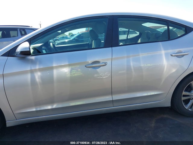 Hyundai ELANTRA SE 2017 5NPD84LF2HH096939 Image 15