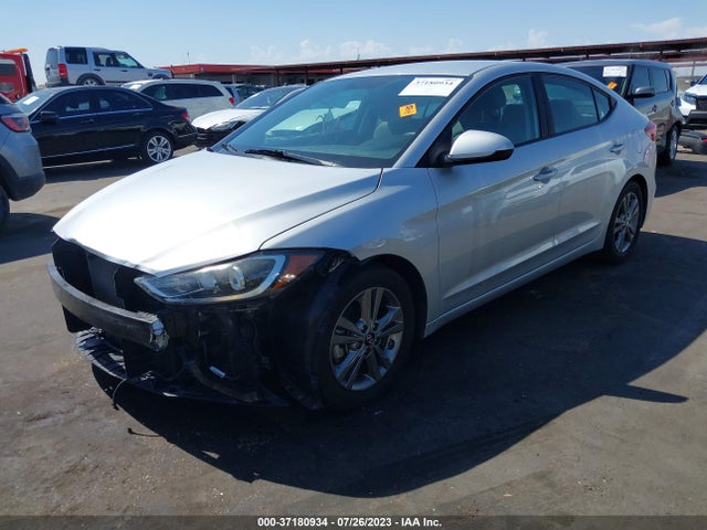 Hyundai ELANTRA SE 2017 5NPD84LF2HH096939 Image 2
