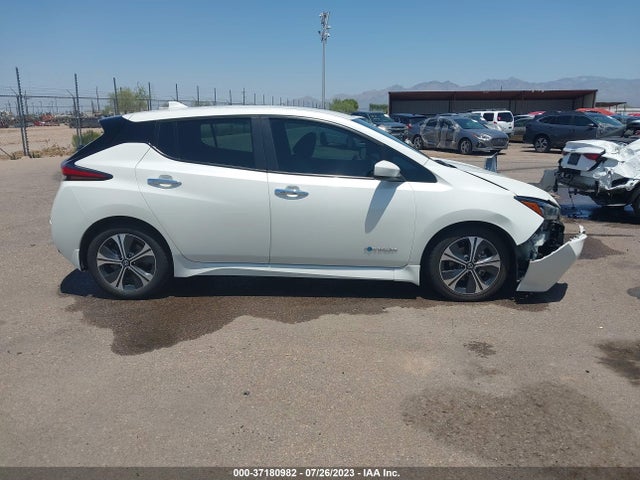 Nissan LEAF SV 2018 1N4AZ1CP0JC302838 Image 4