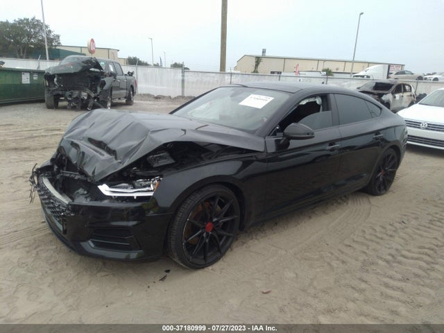 WAUANCF59JA004745 Audi A5 Sportback Premium