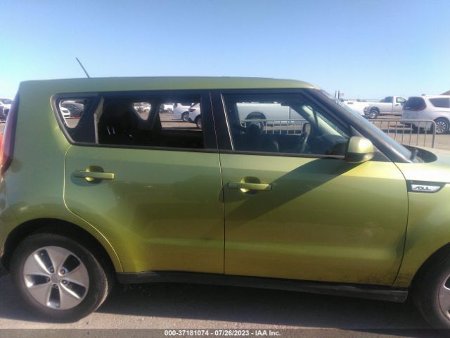 KNDJN2A27F7771735 KIA Soul Base