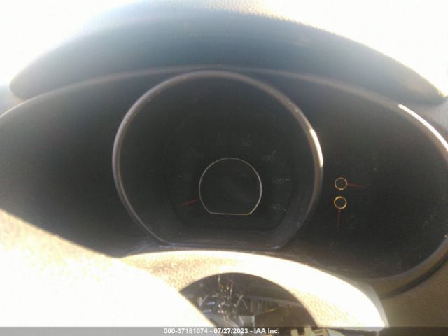 KNDJN2A27F7771735 KIA Soul Base