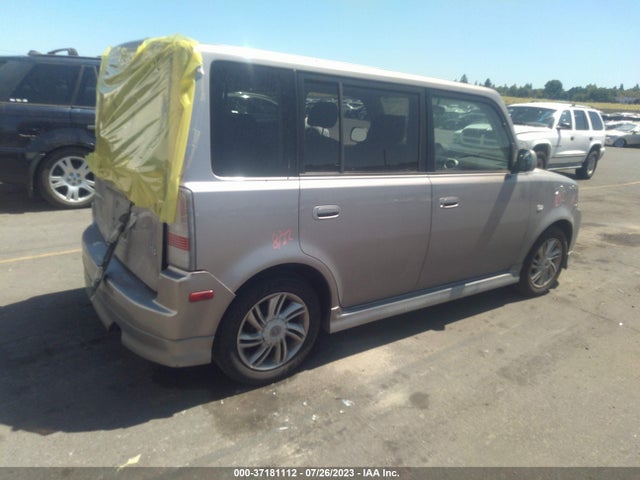 2005 SCION XB VIN: JTLKT324950180981