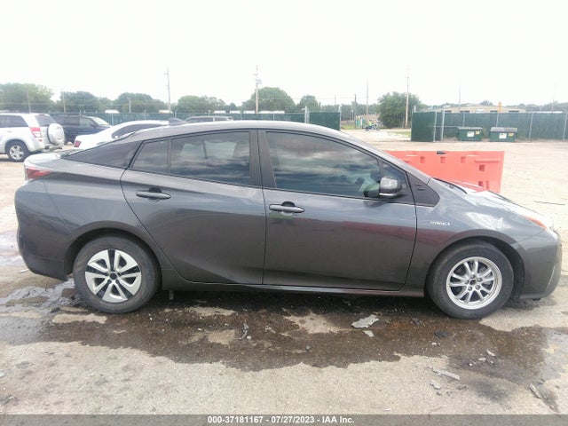 Toyota Prius Two 2016 JTDKBRFU9G3502581 Image 13