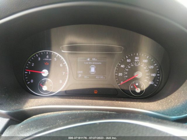5XYPG4A3XKG581613 KIA SORENTO L