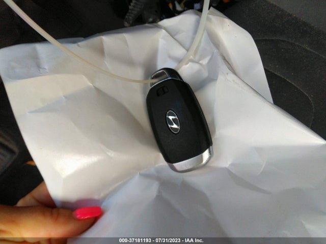 2021 HYUNDAI ELANTRA SEL VIN: 5NPLM4AG0MH000321