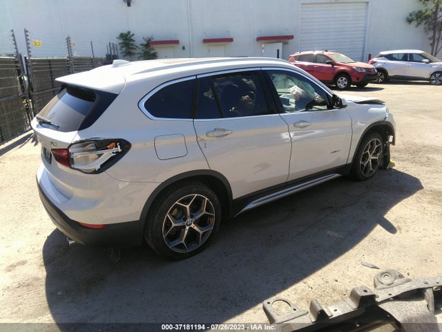 BMW X1 Sdrive28i 2017 WBXHU7C37H5H33981 Image 10