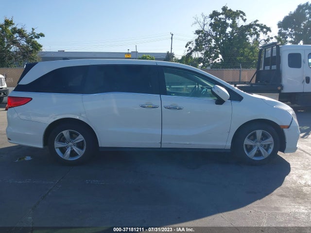 Honda ODYSSEY EX 2018 5FNRL6H52JB105532 Image 13