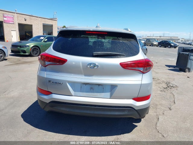 Hyundai Tucson Se Plus 2017 KM8J33A47HU533350 Image 16