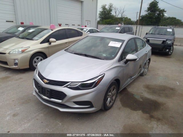 Chevrolet CRUZE LT 2017 1G1BE5SM2H7200980 Image 2