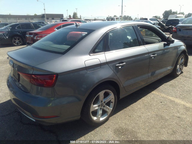 WAUAUGFF3H1025717 Audi A3 Sedan Premium