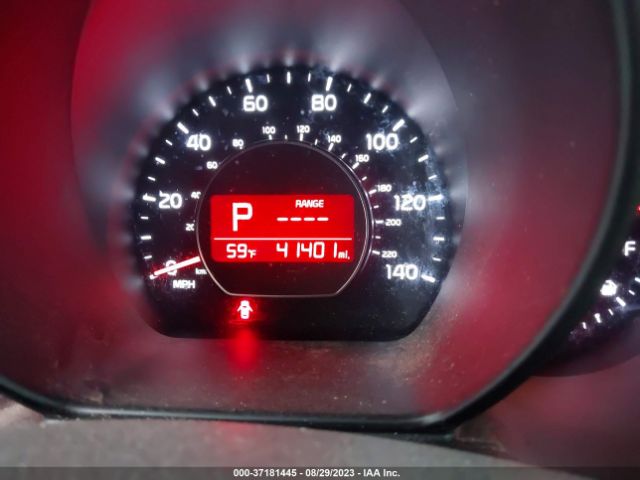 KNDJN2A29G7274705 KIA Soul Base