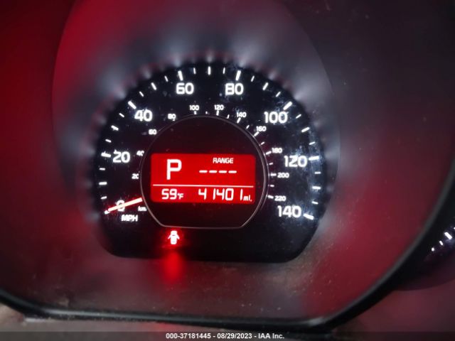 KNDJN2A29G7274705 KIA Soul Base