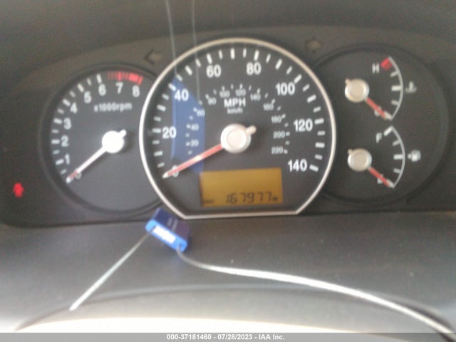 2008 KIA RONDO LX VIN: KNAFG526987161144