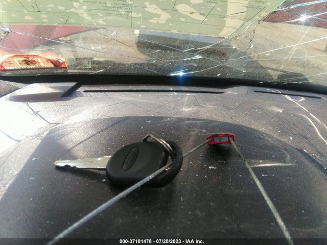2011 FORD FOCUS SES VIN: 1FAHP3GN5BW199800