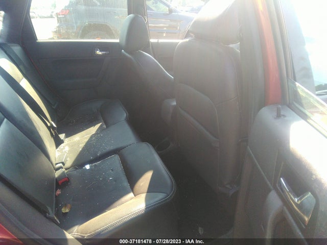 2011 FORD FOCUS SES VIN: 1FAHP3GN5BW199800