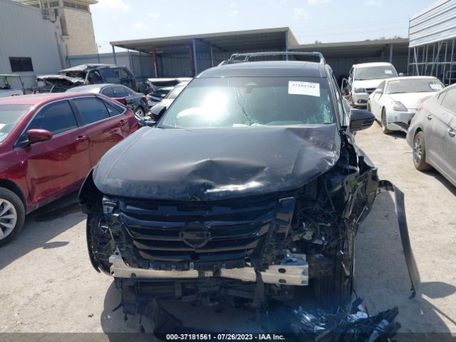 5N1DR3DH1NC255203 Nissan Pathfinder Platinum