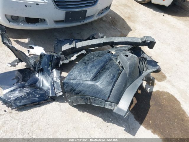 5N1DR3DH1NC255203 Nissan Pathfinder Platinum