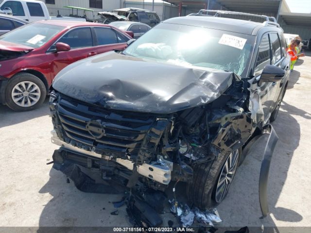 5N1DR3DH1NC255203 Nissan Pathfinder Platinum