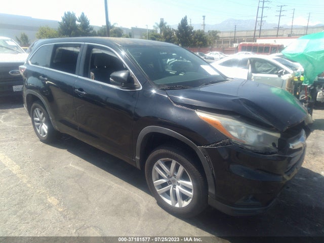 Toyota Highlander Le 2015 5TDZARFH8FS016197 Image 1