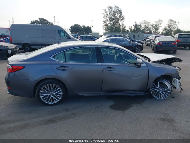 2013 LEXUS ES 350 4DR SDN VIN: JTHBK1GG1D2040558