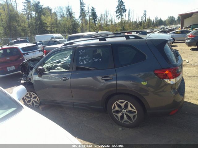JF2SKAEC8NH465700 Subaru Forester Premium