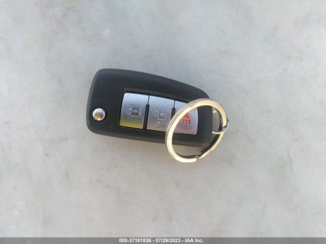 KNMAT2MVXHP554503 Nissan ROGUE S