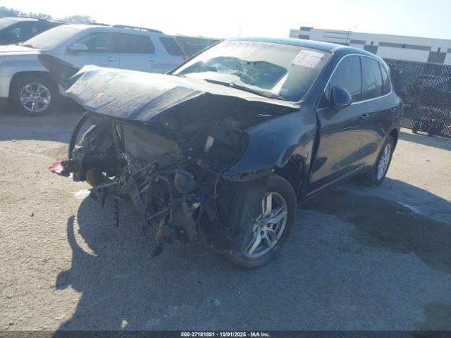 2017 PORSCHE CAYENNE WP1AA2A29HKA87487 Photo 1