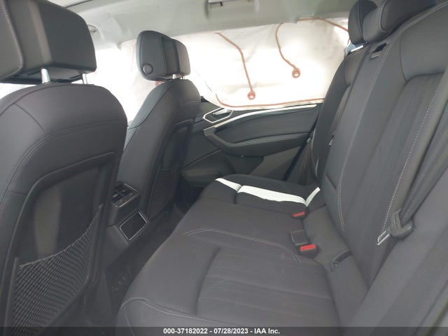 2022 Audi e-tron, VIN: WA1AAAGEXNB043257