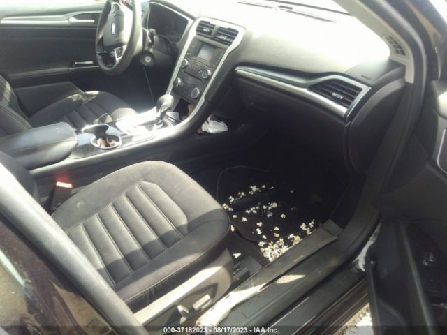 3FA6P0H71FR303889 Ford FUSION SE