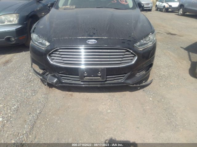 3FA6P0H71FR303889 Ford FUSION SE