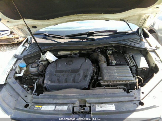 2018 VOLKSWAGEN TIGUAN SEL/SE VIN: 3VV2B7AX0JM035743
