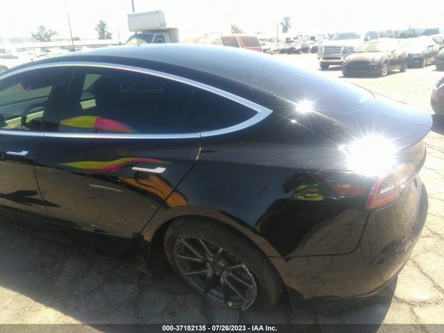 Tesla Model 3 Long Range/performance 2019 5YJ3E1EB8KF385892 Image 6