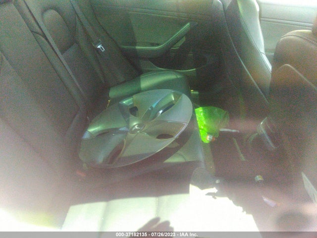 Tesla Model 3 Long Range/performance 2019 5YJ3E1EB8KF385892 Image 8