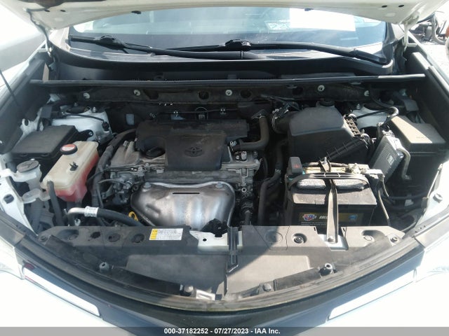 Toyota RAV4 LE 2016 JTMZFREV3GJ065587 Image 10