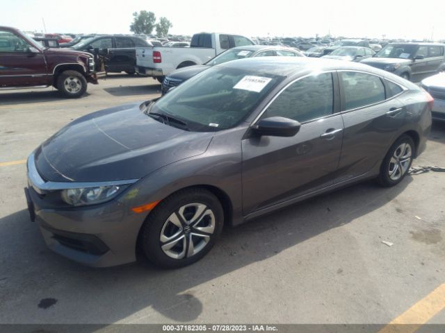 19XFC2F50JE013467 Honda Civic Sedan Lx