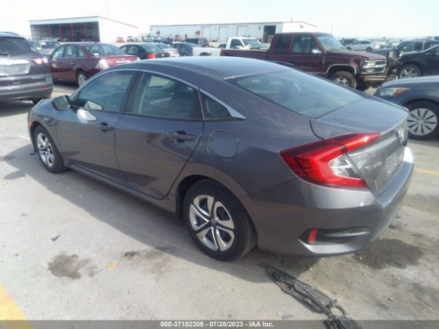 19XFC2F50JE013467 Honda Civic Sedan Lx