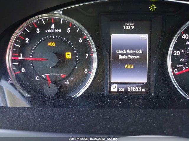 2015 TOYOTA CAMRY XLE/SE/LE/XSE VIN: 4T1BF1FK5FU090667