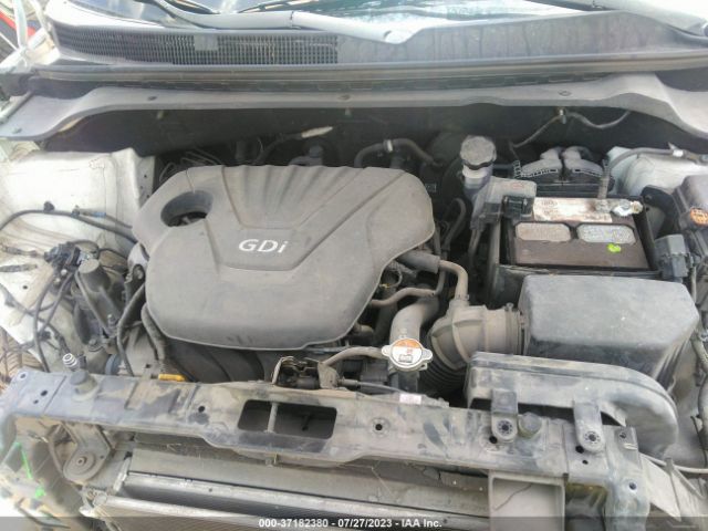 KNDJN2A28G7254803 KIA Soul Base