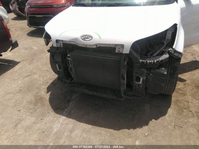 KNDJN2A28G7254803 KIA Soul Base