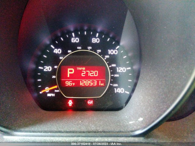 KNDJN2A27F7175153 KIA Soul Base