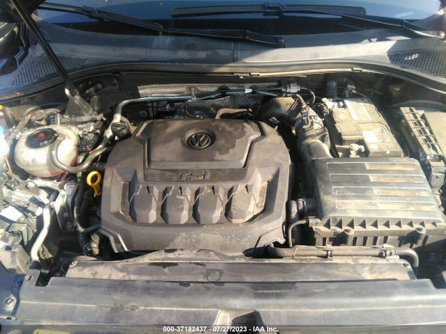 3VV3B7AX0MM071263 Volkswagen Tiguan Se/se R-line Black/sel
