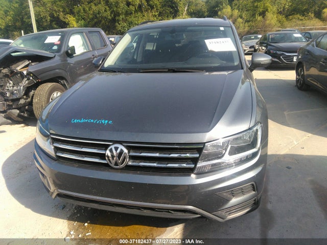 3VV3B7AX0MM071263 Volkswagen Tiguan Se/se R-line Black/sel